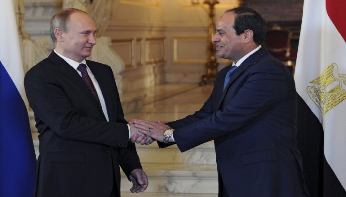 روسيا تبتز حليفها السيسي : اشتر طائرتنا مقابل السياحة