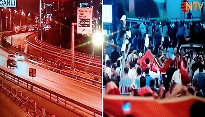 شاهد .. إنسحاب الدبابات امام المتظاهرين في مطار أتاتورك