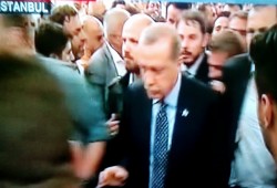 أردوغان في إسطنبول والحكومية التركية تعلن بشكل رسمي فشل الانقلاب واعتقال قياداته