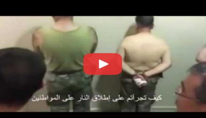 بالفيديو شاهد كيف تعامل والي ساكريا في  تركيا  مع قادة عسكريين موالين للانقلاب !