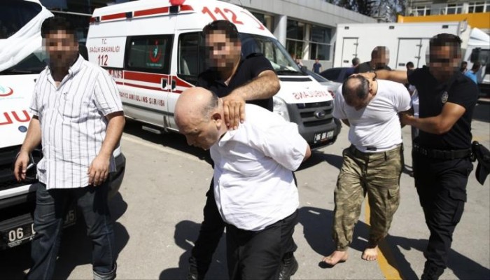 فرار متورطين بمحاولة الانقلاب بتركيا للخارج