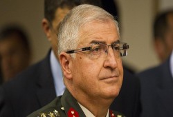 ضباط أتراك رافضون للانقلاب قتلوا معاون القائد الثاني لرئاسة الأركان