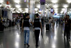 الداخلية التركية تعلن إبعاد 8 آلاف و777 موظفا عن مهامهم