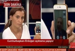 المذيعة التي "أفشلت" الانقلاب بمقابلة رئيس تركيا: هذه قصّتي مع أردوغان، كانت يداي ترتجفان