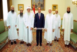 10 مليون جنيه من "بهرة" الهند لـ"تحيا مصر".. والسيسي يشيد بهم