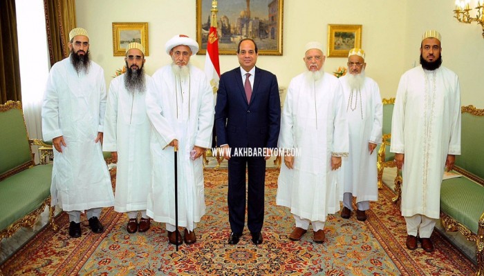 10 مليون جنيه من "بهرة" الهند لـ"تحيا مصر".. والسيسي يشيد بهم