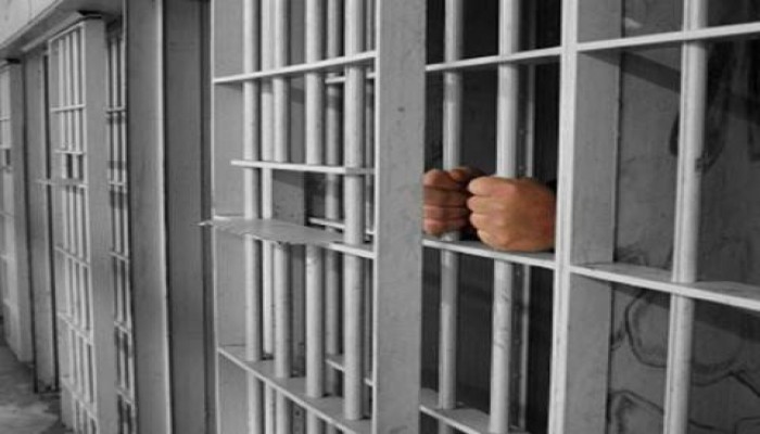 تعذيب معتقل بالاسكندرية مصاب بالذبحة الصدرية