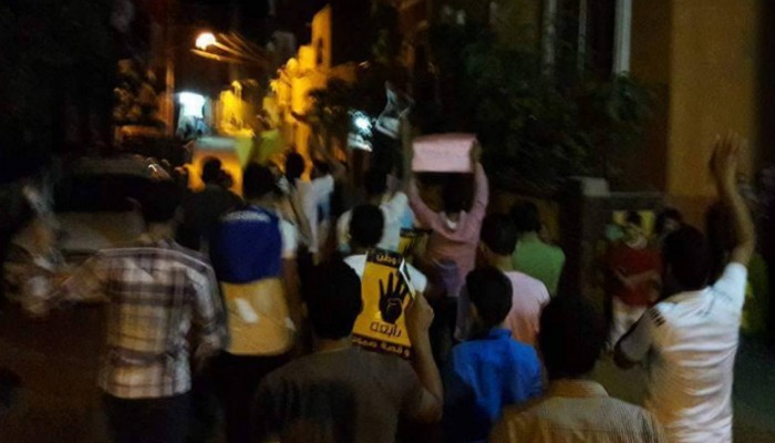 ثوار أبشواي بالفيوم يتوعدون الإنقلاب : "ثورة يناير راجعة"