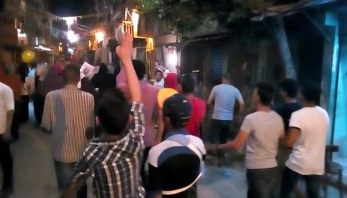 مسيرة ليلية مناهصة للانقلاب لثوار الرمل بالإسكندرية