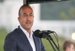 جاويش أوغلو: ثلاثة أتراك بين قتلى هجوم ميونخ