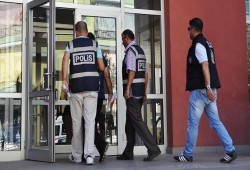 تركيا .. توقيف نجل شقيق "فتح الله غولن"