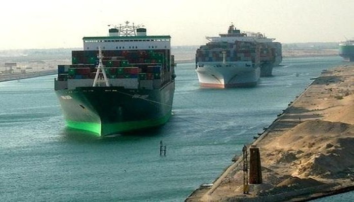 قناة السويس تخفّض رسوم عبور ناقلات البترول العملاقة القادمة من أمريكا إلى الخليج بنسبة 45%