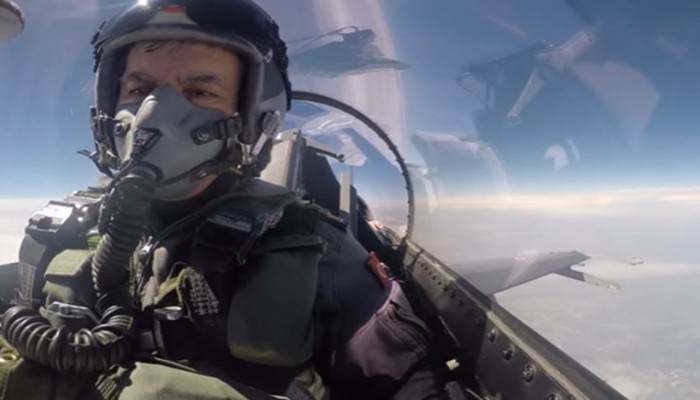 هل استعد قائد الانقلاب "أوزتورك" للسلطة مبكرا؟