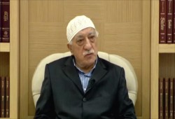 "مصر" أول الدول المتوقع أن توفر مأوى لـ "غولن" مدبر الانقلاب الفاشل بتركيا