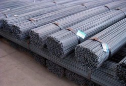 ارتفاع أسعار "الحديد والإسمنت" وتوقف نشاط "اللحوم المجمدة"