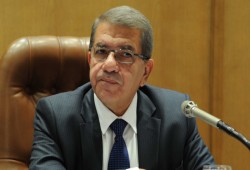 نظام السيسي : نستهدف اقتراض 21 مليار دولار في 3 سنوات