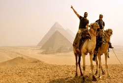 تراجع عدد السائحين الوافدين لمصر بنسبة 59.9 % والانقلاب يحظر النشر