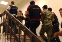 رسائل مشفرة .. هكذا تمكن الأتراك من تتبع أعضاء تنظيم "غولن"