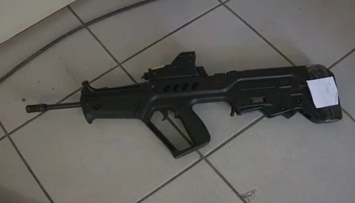 سلاح إسرائيلي بأيدي الانقلابيين بتركيا