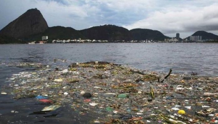 تلوث مدينة "ريو دي جانيرو" يهدد حياة لاعبي الأولمبياد