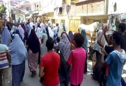 هتافات الثوار تشعل ميادين الإسكندرية