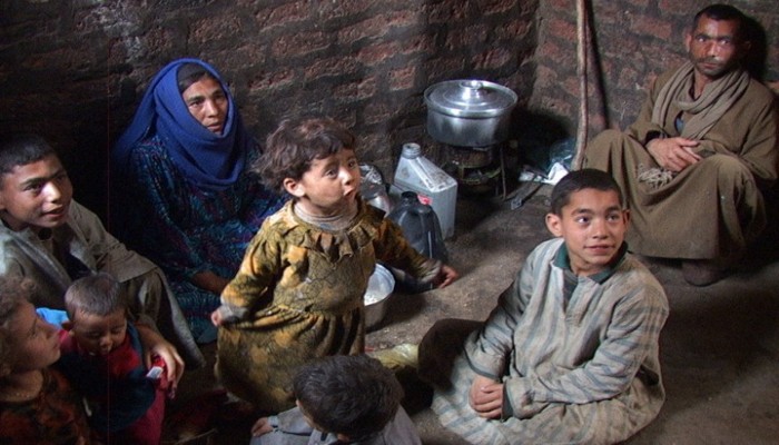 خبراء: المصريون ينتظرهم موجة غلاء غير مسبوقة بعد تطبيق ضريبة "القيمة المضافة"