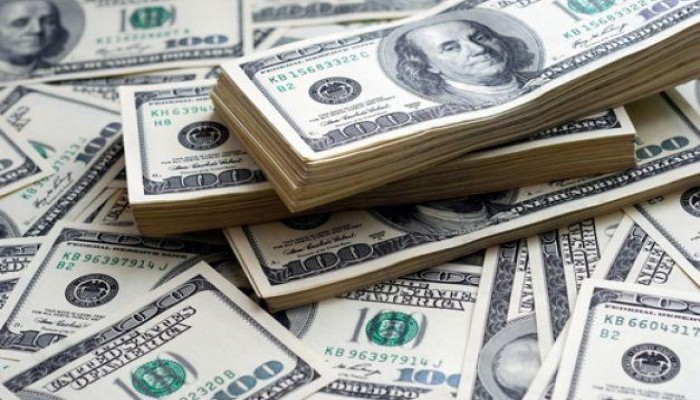 الدولار يرتفع بالسوق السوداء مسجلًا 12.90 جنيهًا للبيع