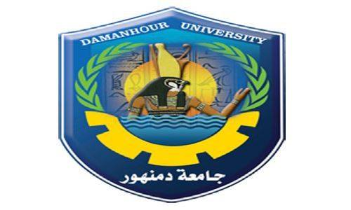 غضب بين هيئة تدريس علوم دمنهور بسبب تجاوزات العميدة