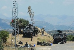 الثوار يتصدون لهجمات النظام جنوب حلب