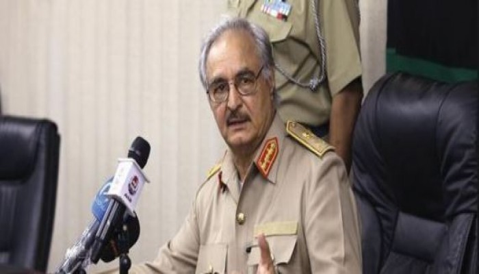 هافينغتون بوست : اجتماع سري في القاهرة بحضور إماراتي يعطي مهلةً لحفتر لإنهاء الحرب في بنغازي