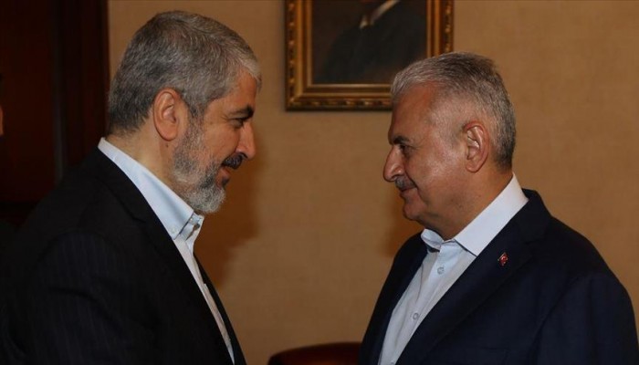 مشعل يهنئ الشعب التركي بإفشال المحاولة الانقلابية