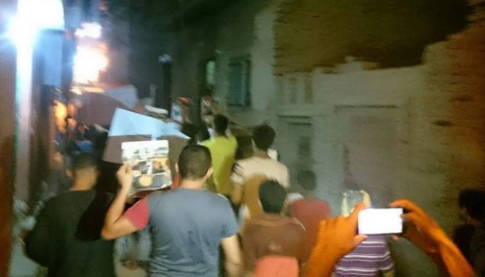 ثوار أبشواي بالفيوم يدشنون تظاهرات "رابعة قصة وطن" بشعار أزيحوا مخرب مصر