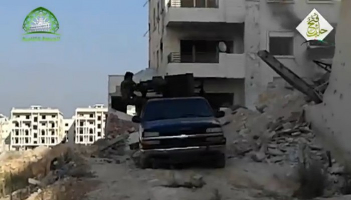 قتلى في غارات للنظام وروسيا والمعارك مستمرة بحلب