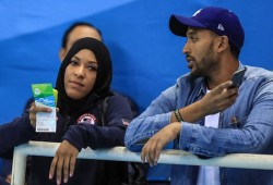 أول محجبة أمريكية تفوز بميدالية أولمبية تشكر الأتراك