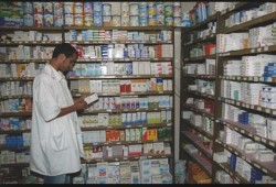 300% زيادة في أسعار الأدوية.. والصيدليات: "ومش موجود"