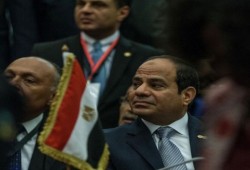 صحيفة عبرية: نظام السيسي يتآكل.. وأذرعة الأمنية قلقه