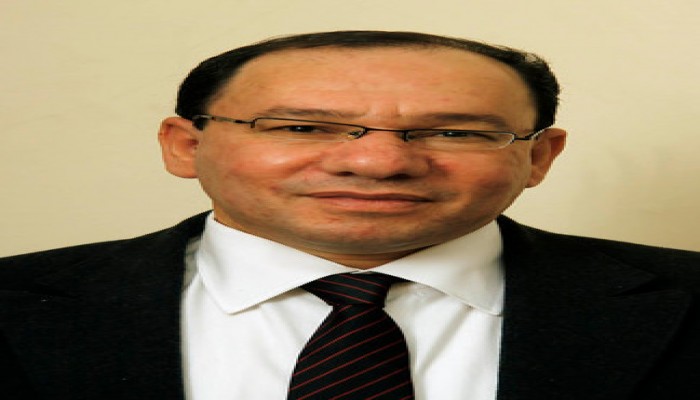 وائل قنديل "ساخرًا": أخشى أن يتحول الأهلي لفريق "ذو خلفية عسكرية"