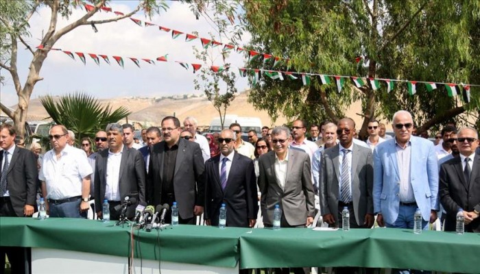 مدرسة بالقدس تقيم حفلا بحضور دبلوماسيين "تحديا" لقرار نتنياهو بهدمها