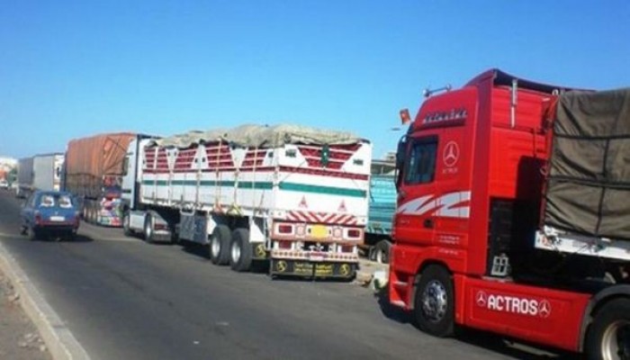 سائقو النقل يصرخون من كمائن الجيش.. الإتاوات تصل إلى 25 ألف جنيه