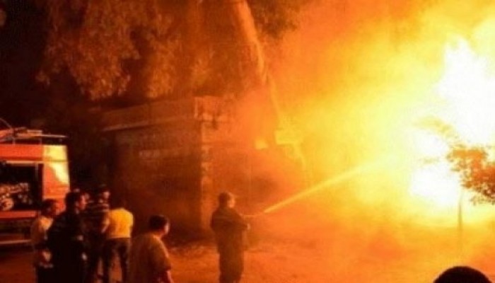 حريق هائل بمخزن أخشاب بالإسكندرية و الخسائر تقدر بالملايين