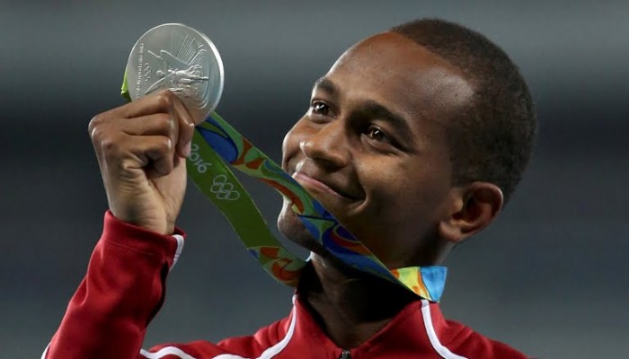 القطري "معتز برشم" يمنح بلاده والعرب أول ميدالية فضية بريو