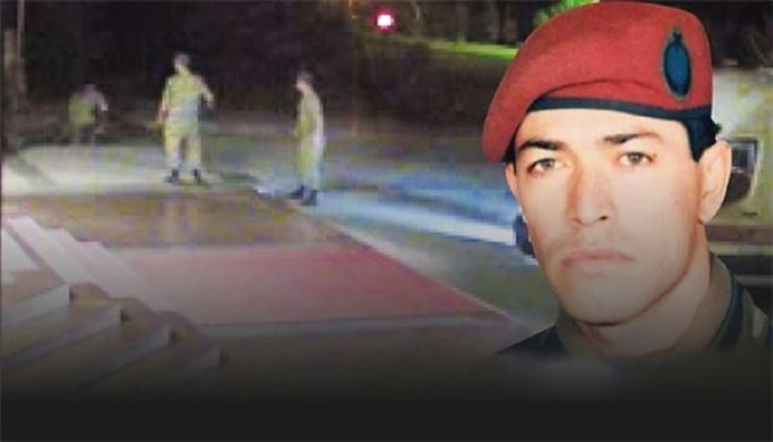 بالفيديو : هكذا نفذ الشهيد "عمر دمير" اغتياله لأحد قادة الانقلاب بتركيا قبل استشهاده