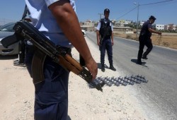 أربعة قتلى باشتباكات بين الأمن الفلسطيني ومسلّحين في نابلس