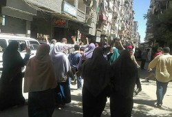 مسيرة بالعوايد تطالب بإسقاط الانقلاب والقصاص للشهداء