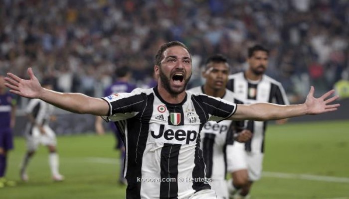 بعد انتقاله بـ90 مليون دولار .. هيجوايين يقود يوفينتوس لفوز صعب على فيورنتينا (فيديو)