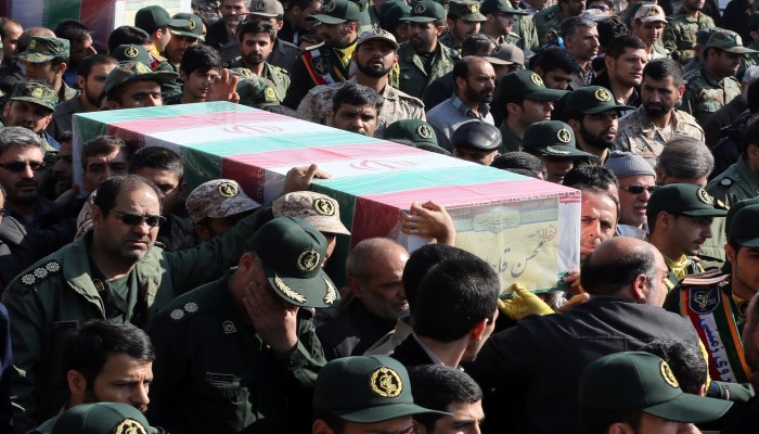 ارتفاع خسائر المليشيات الإيرانية في معارك حلب إلى 150 قتيلاً