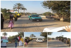 سلسلة بشرية تهتف بإسقاط حكم العسكر بالقرين بالشرقية