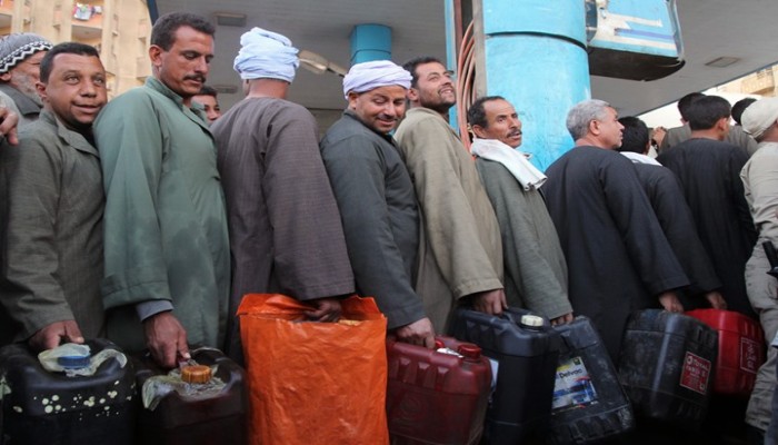 تحذير للمواطن المطحون: الانقلاب يلغي دعم الوقود نهائيا بمصر خلال 3 أعوام