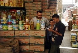 100% عجز في "زيت التمويني" بالمحافظات للشهر الثاني