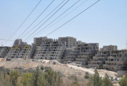 حريش.. أخطبوط استيطاني لشطب الخط الأخضر